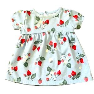 Garanimals Strawberry Print ruched light blue Baby Dress 3-6 Months short sleeve